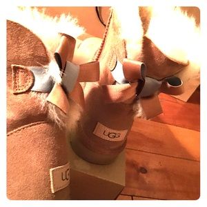 Limited edition Bailey Bow II NeW UGGs